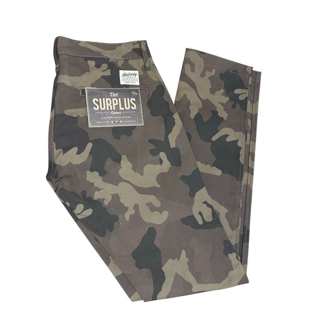 Men's Camouflage Chino Pants - Green Camo - Picture 13 of 13